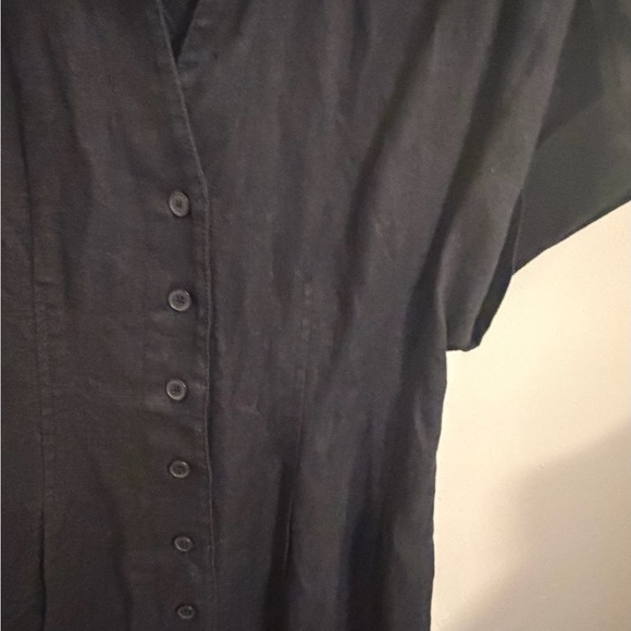 Madewell Pleated Linen Midi Shirtdress - Picture 12 of 12